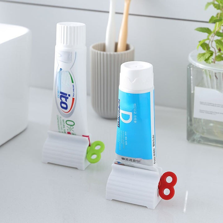 Toothpaste Squeezer Rolling Tube.